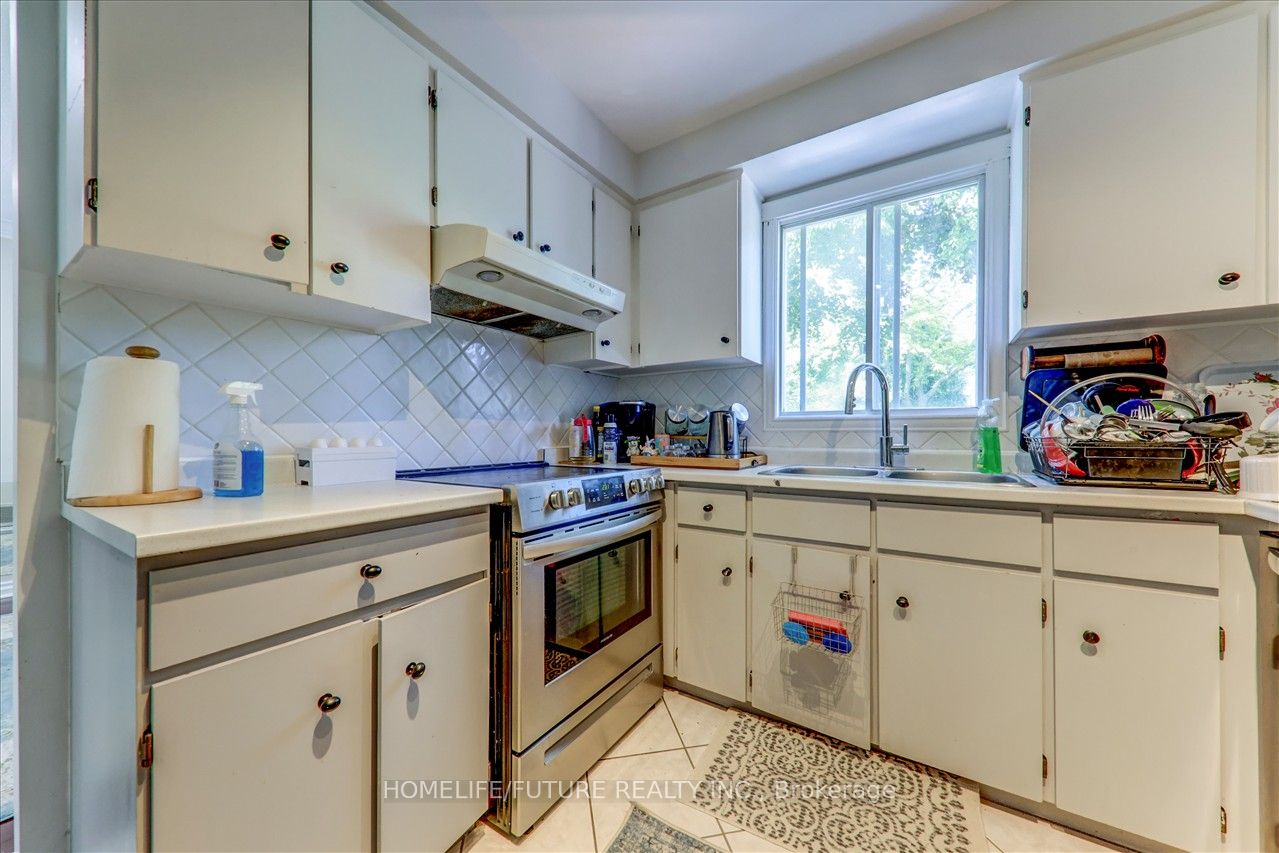 172 Lawson Road