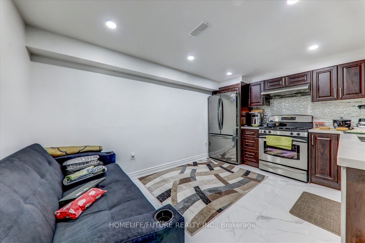 172 Lawson Road