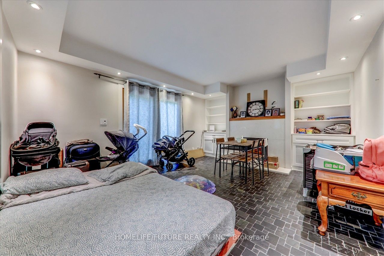 172 Lawson Road