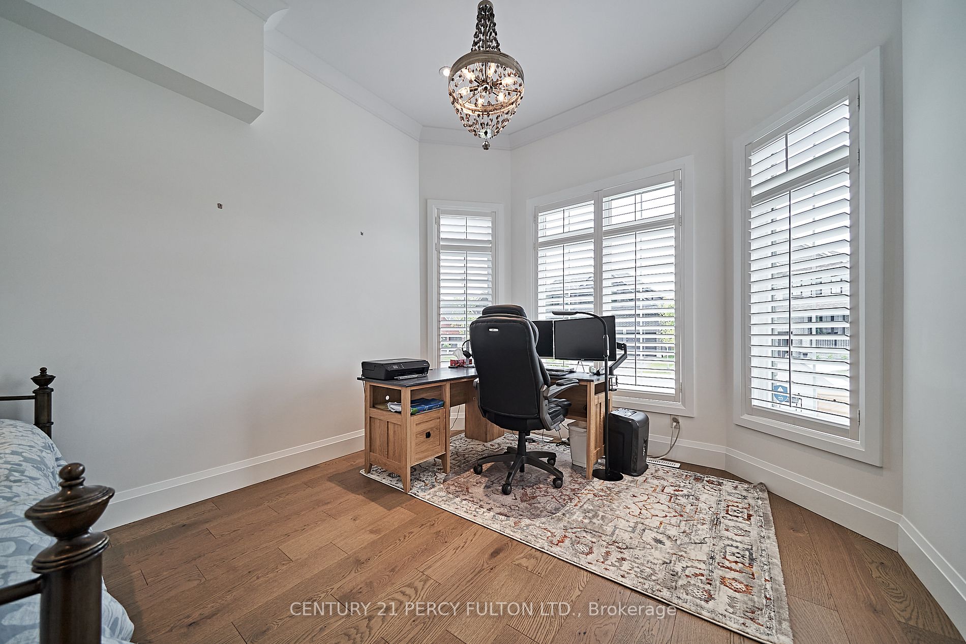 43 Harry Lee Crescent