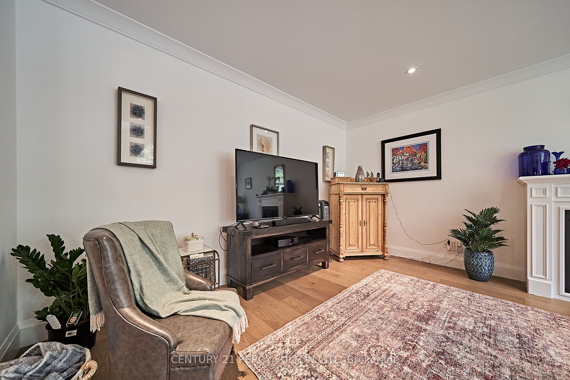 43 Harry Lee Crescent