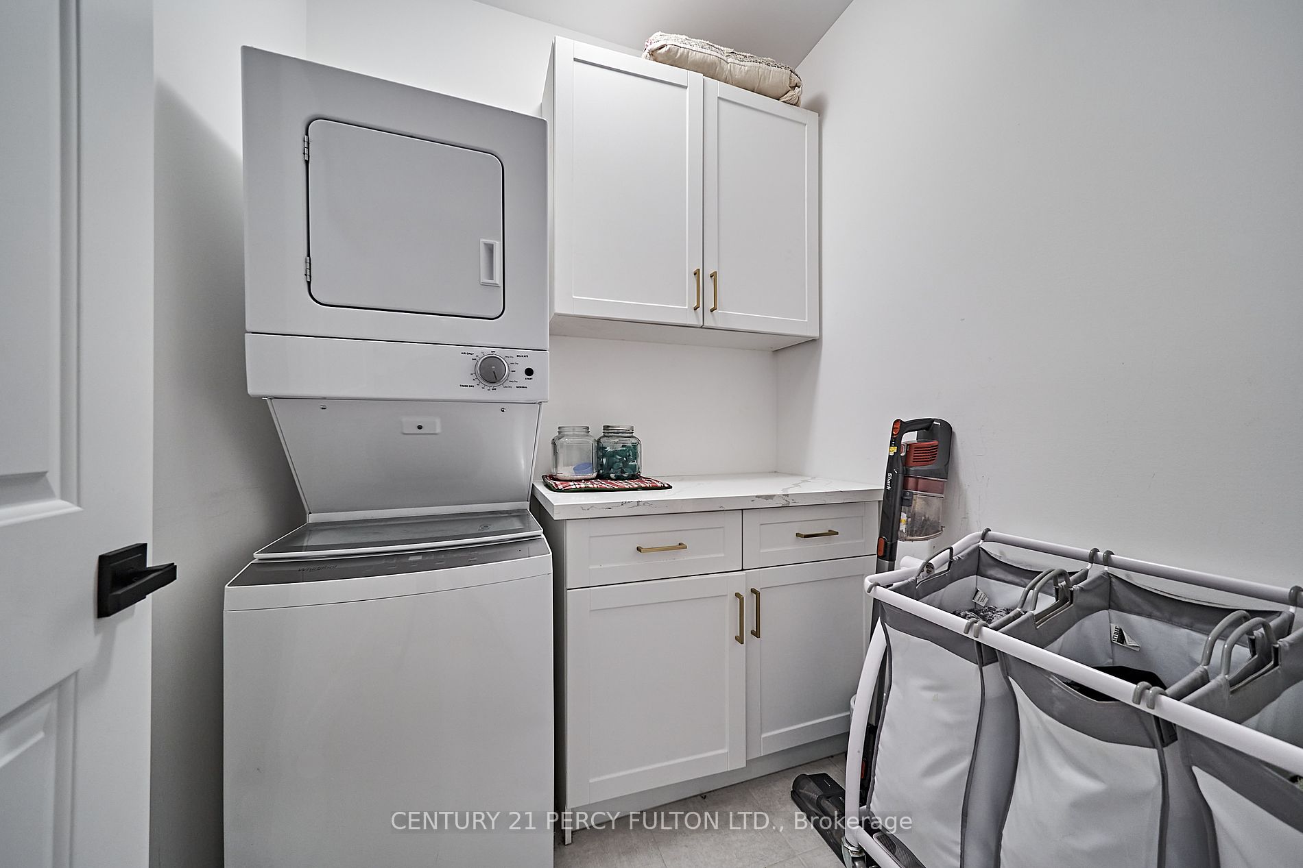 43 Harry Lee Crescent