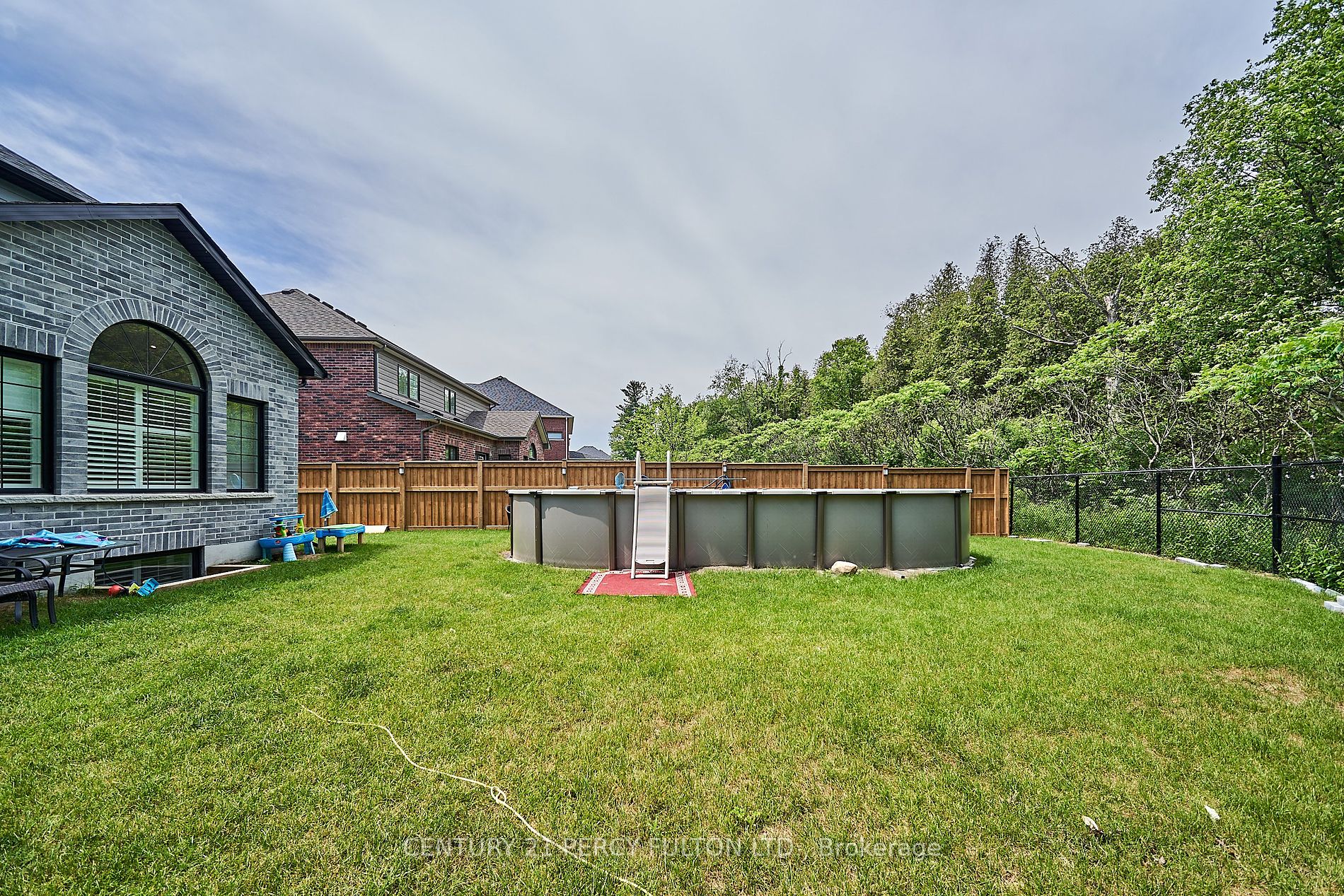 43 Harry Lee Crescent