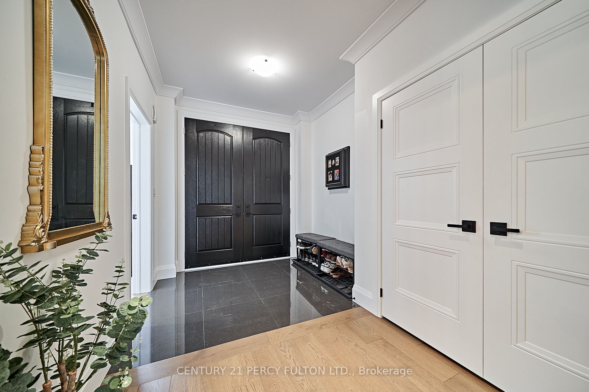 43 Harry Lee Crescent