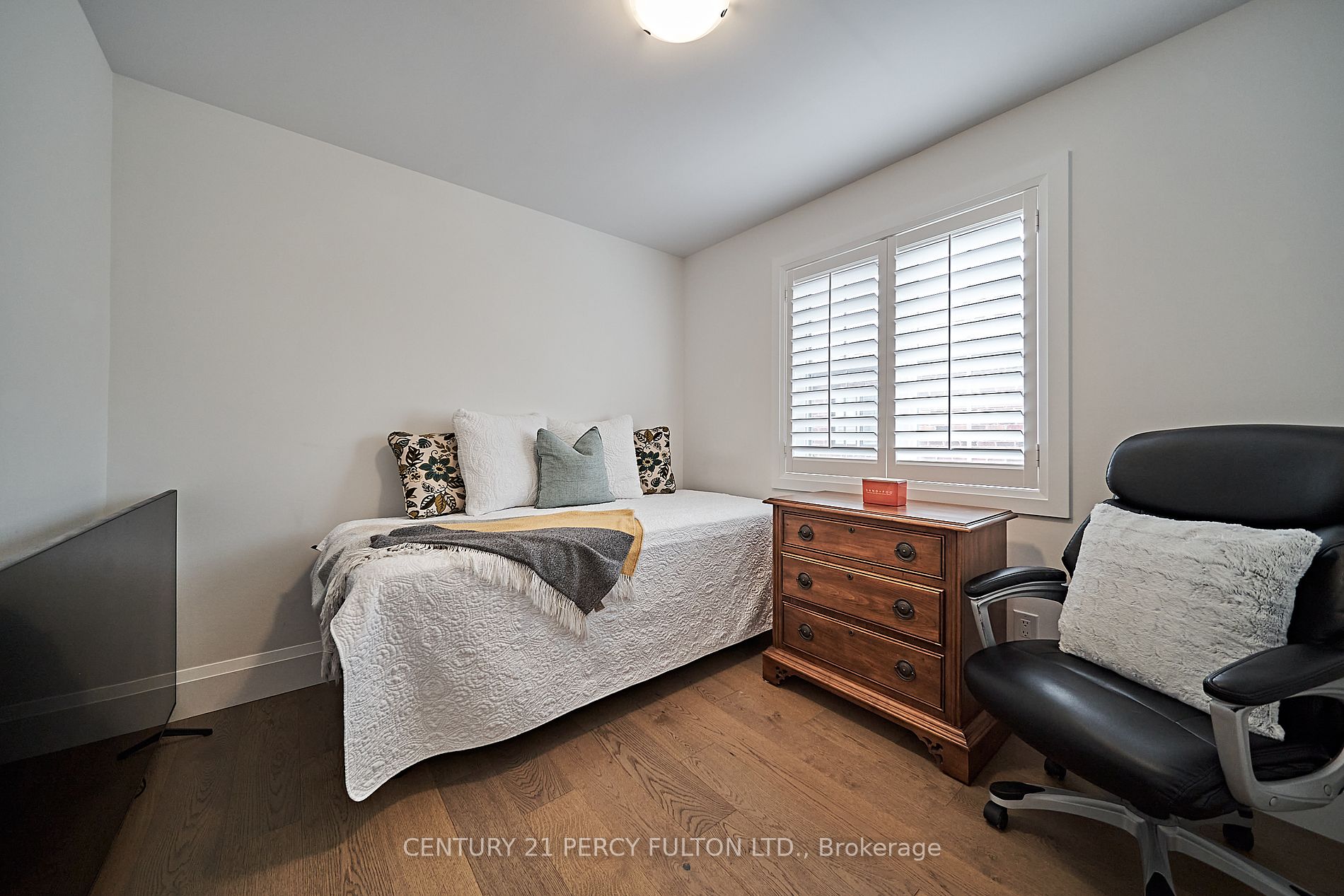 43 Harry Lee Crescent