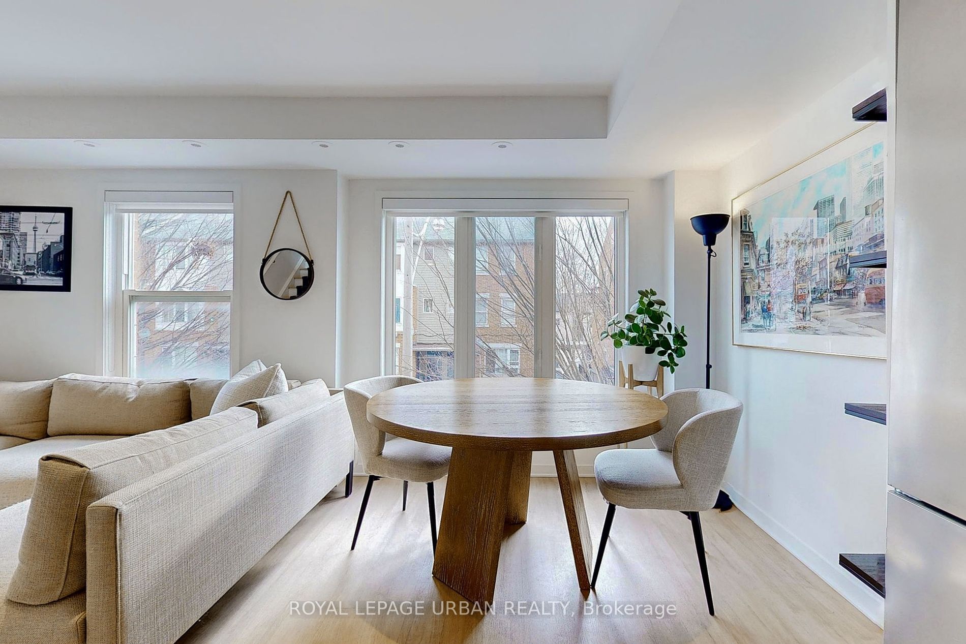 76 Munro Street #2