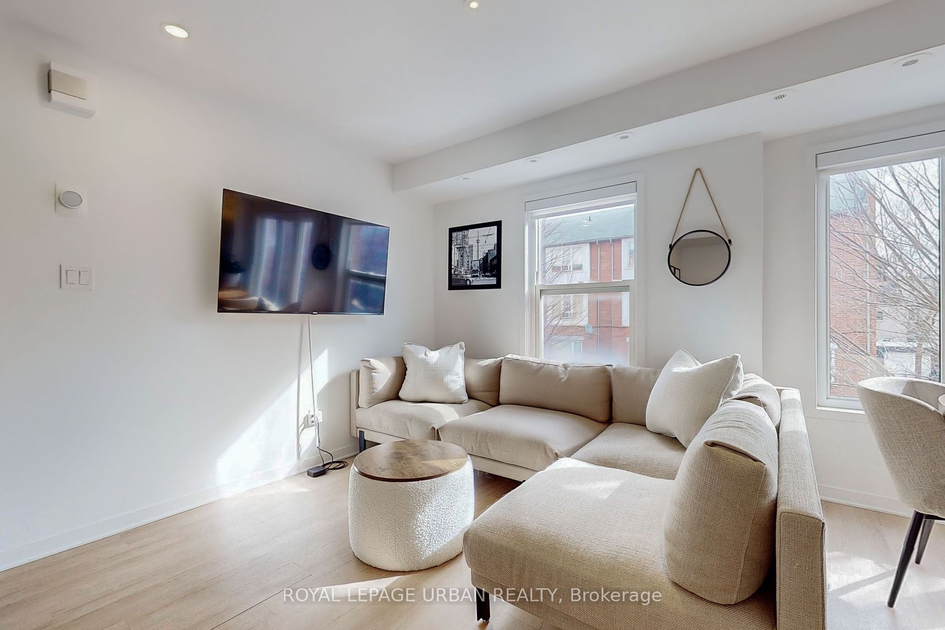 76 Munro Street #2