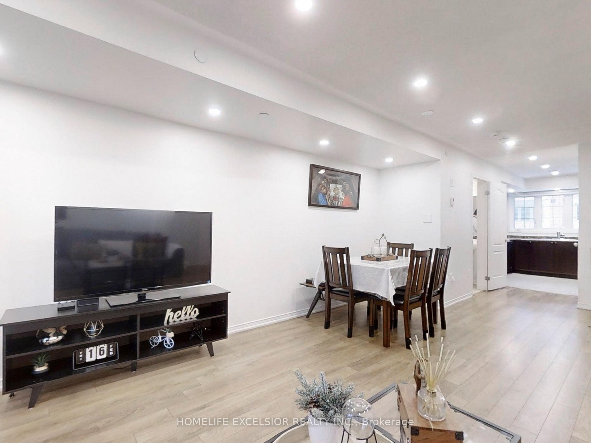 38 Glenstal Path #271