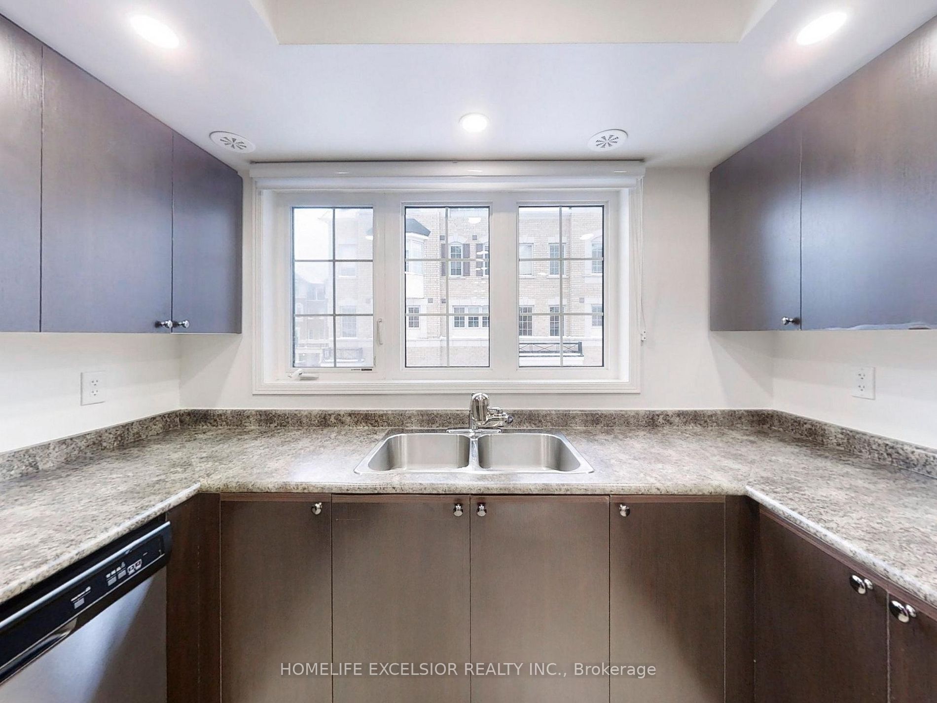 38 Glenstal Path #271