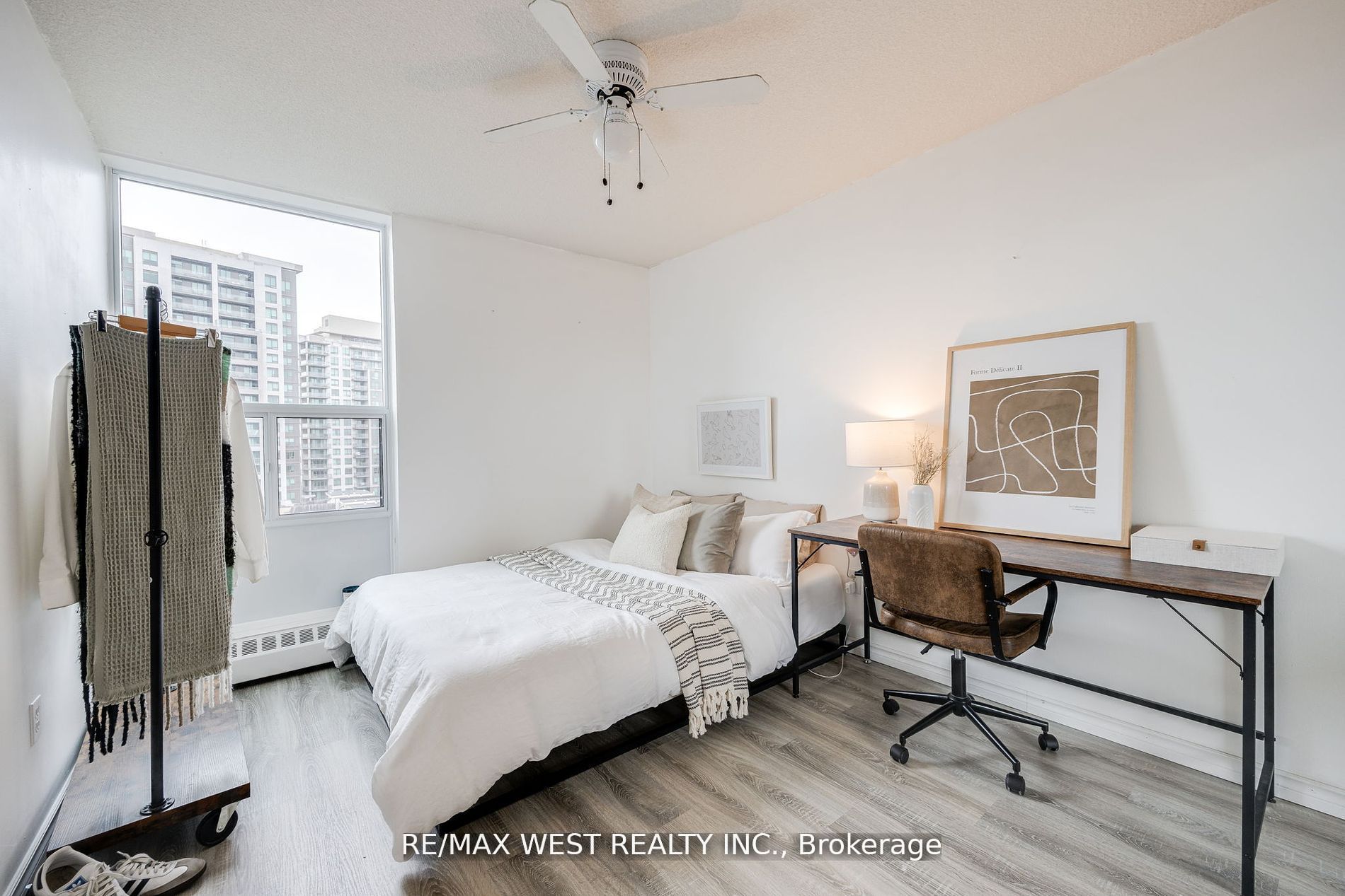 1210 Radom Street, #910