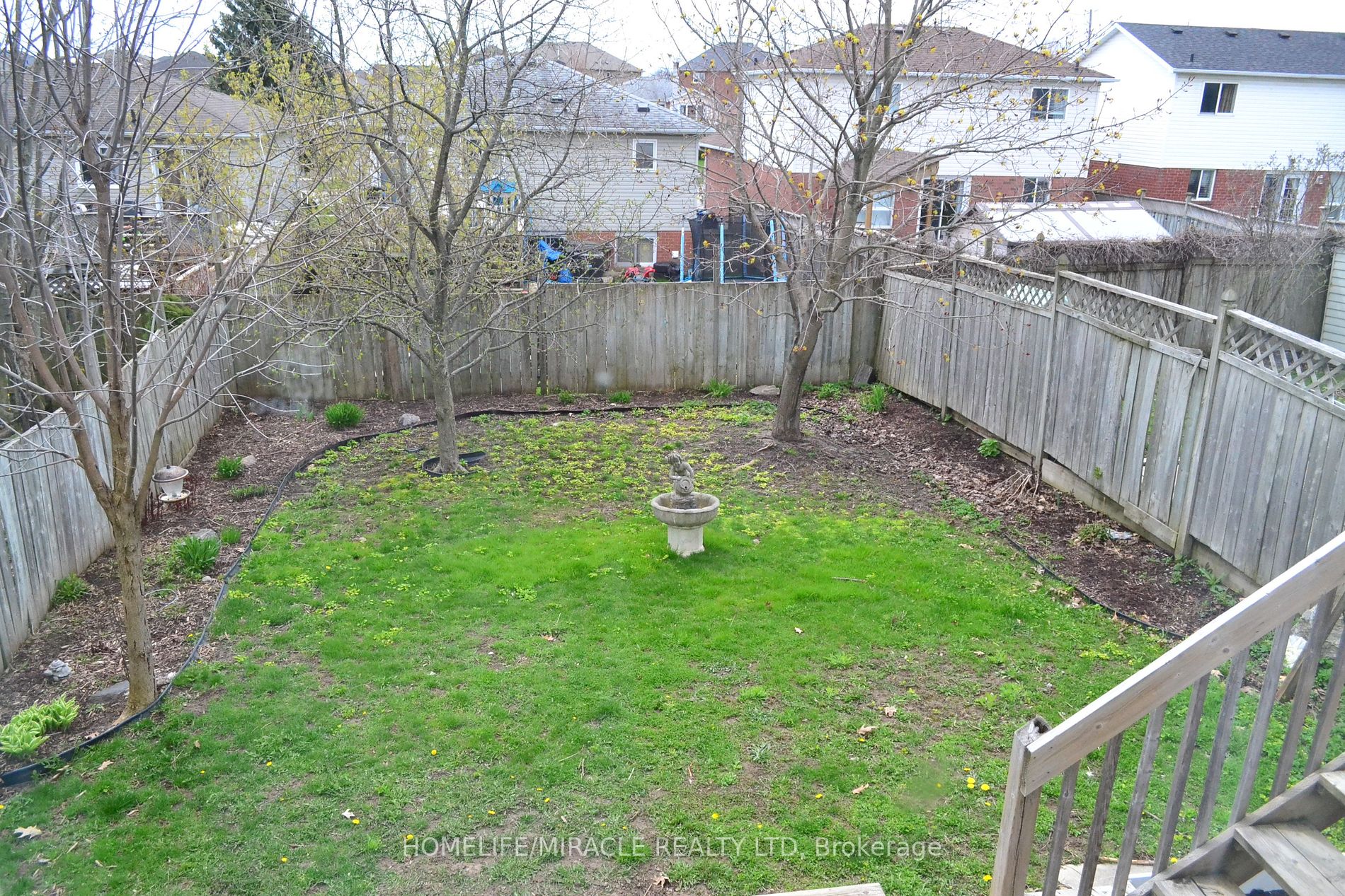 11 Fenwick Avenue