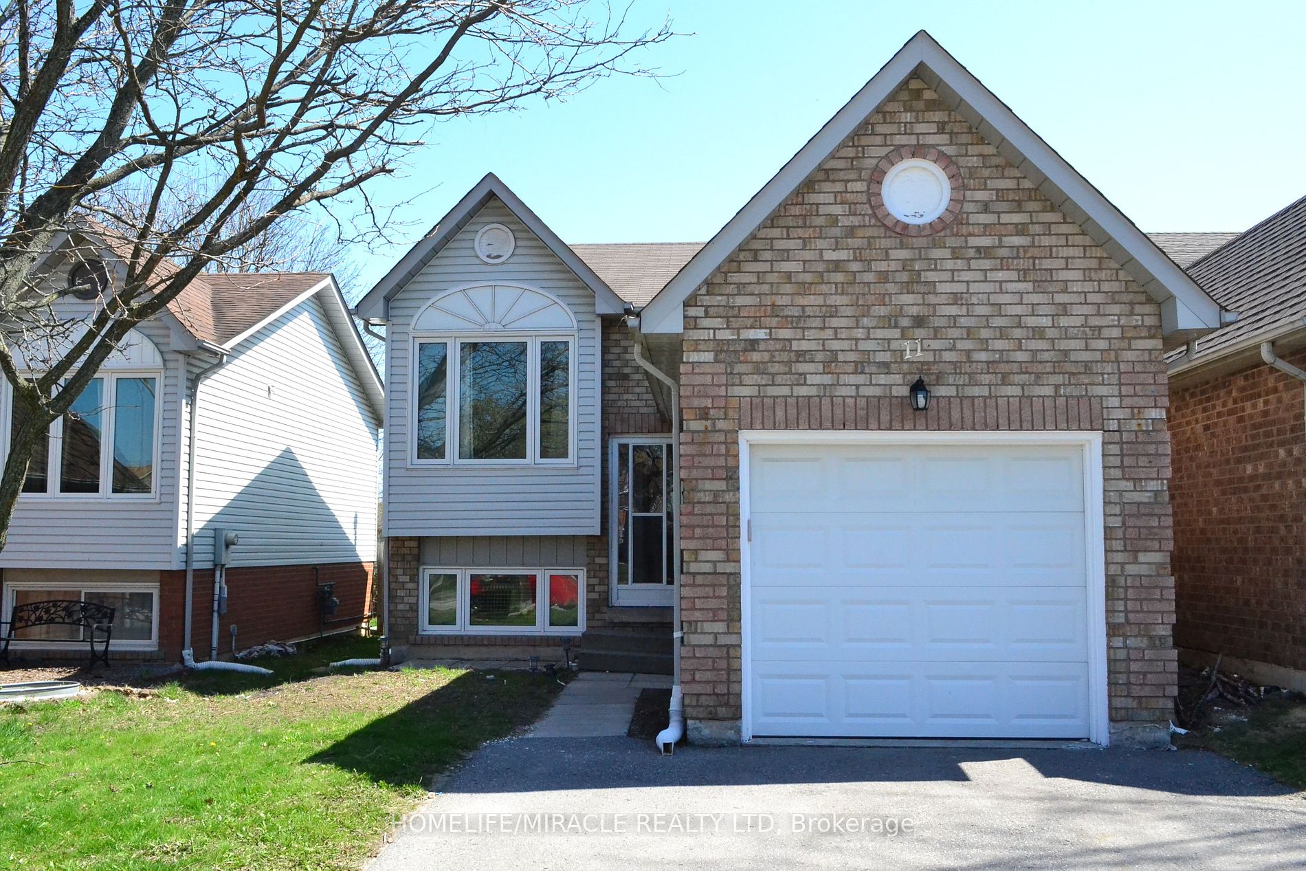 11 Fenwick Avenue