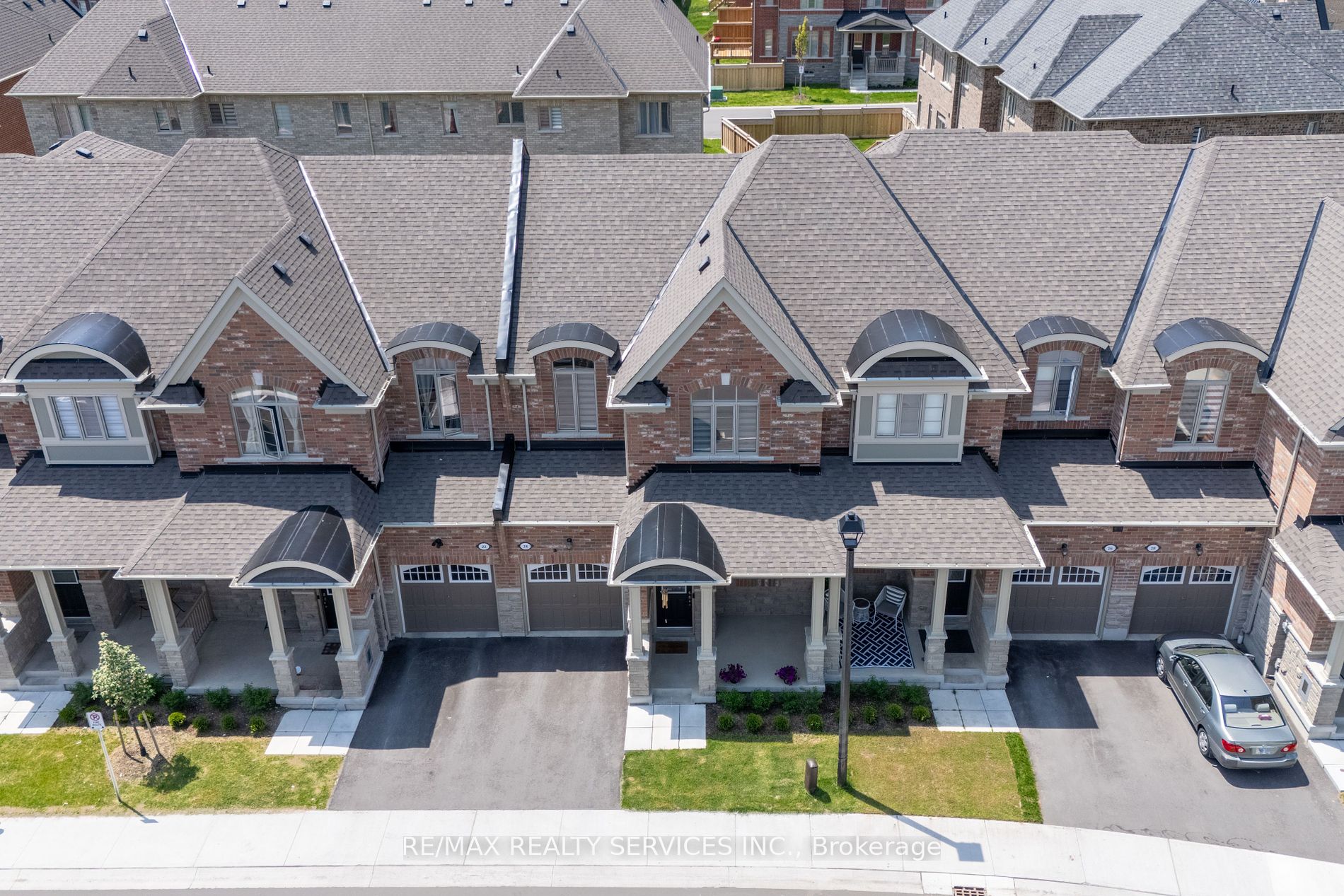24 Hickling Lane