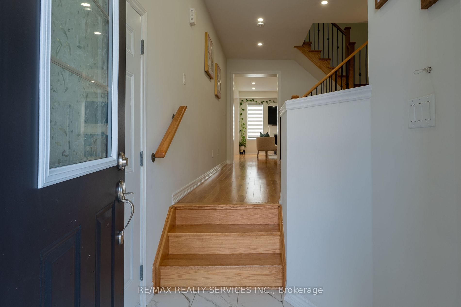 24 Hickling Lane