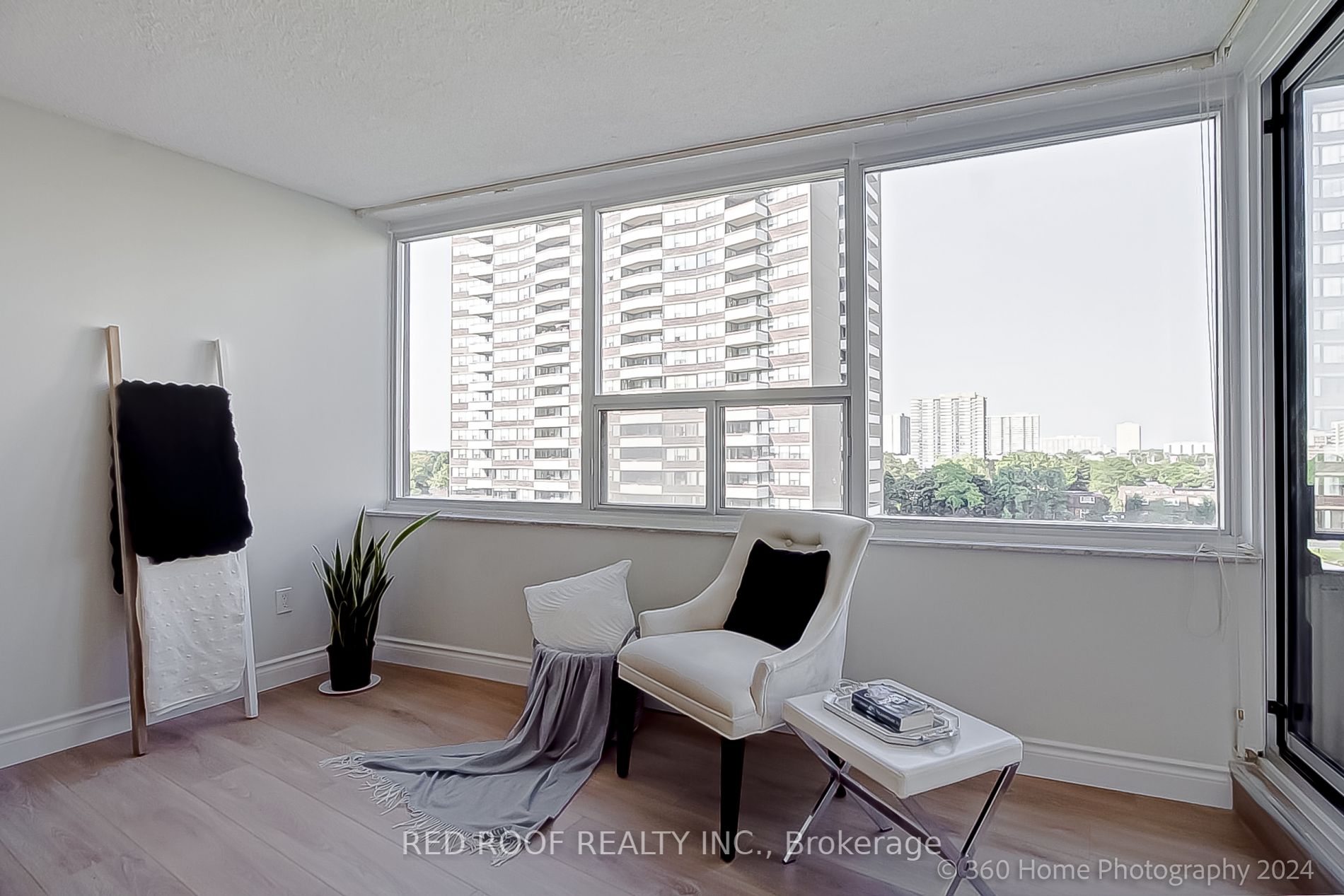 45 Huntingdale Blvd, #604