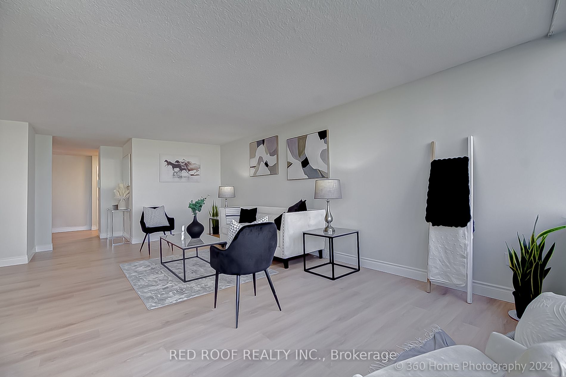 45 Huntingdale Blvd, #604