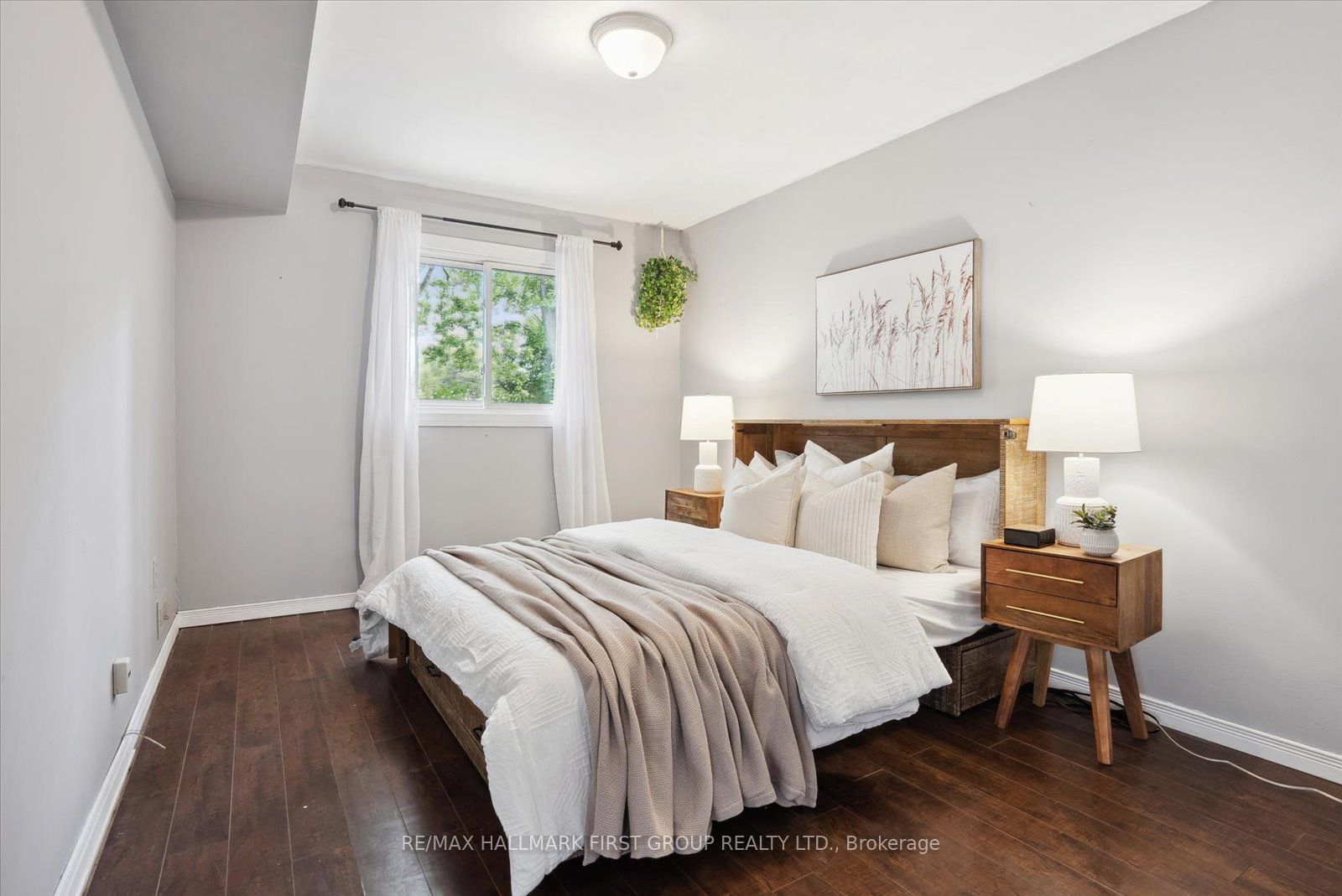 1283 Old Orchard Avenue