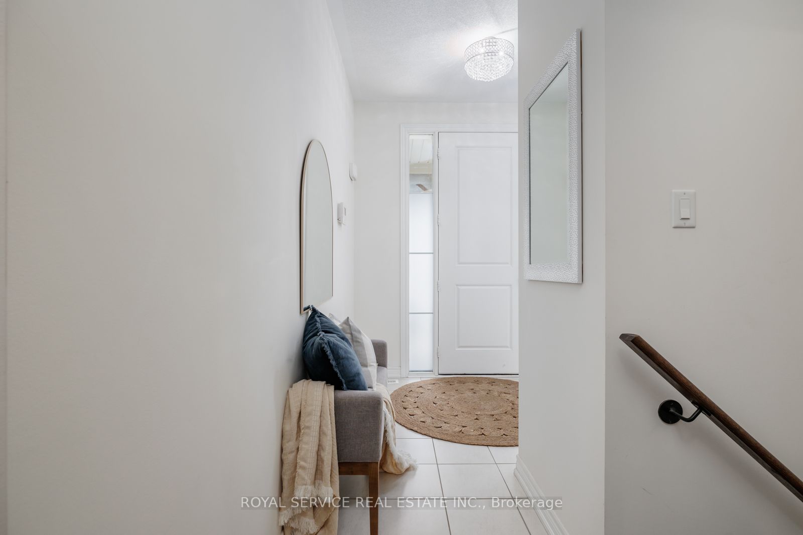 15 Thomas Bird Street