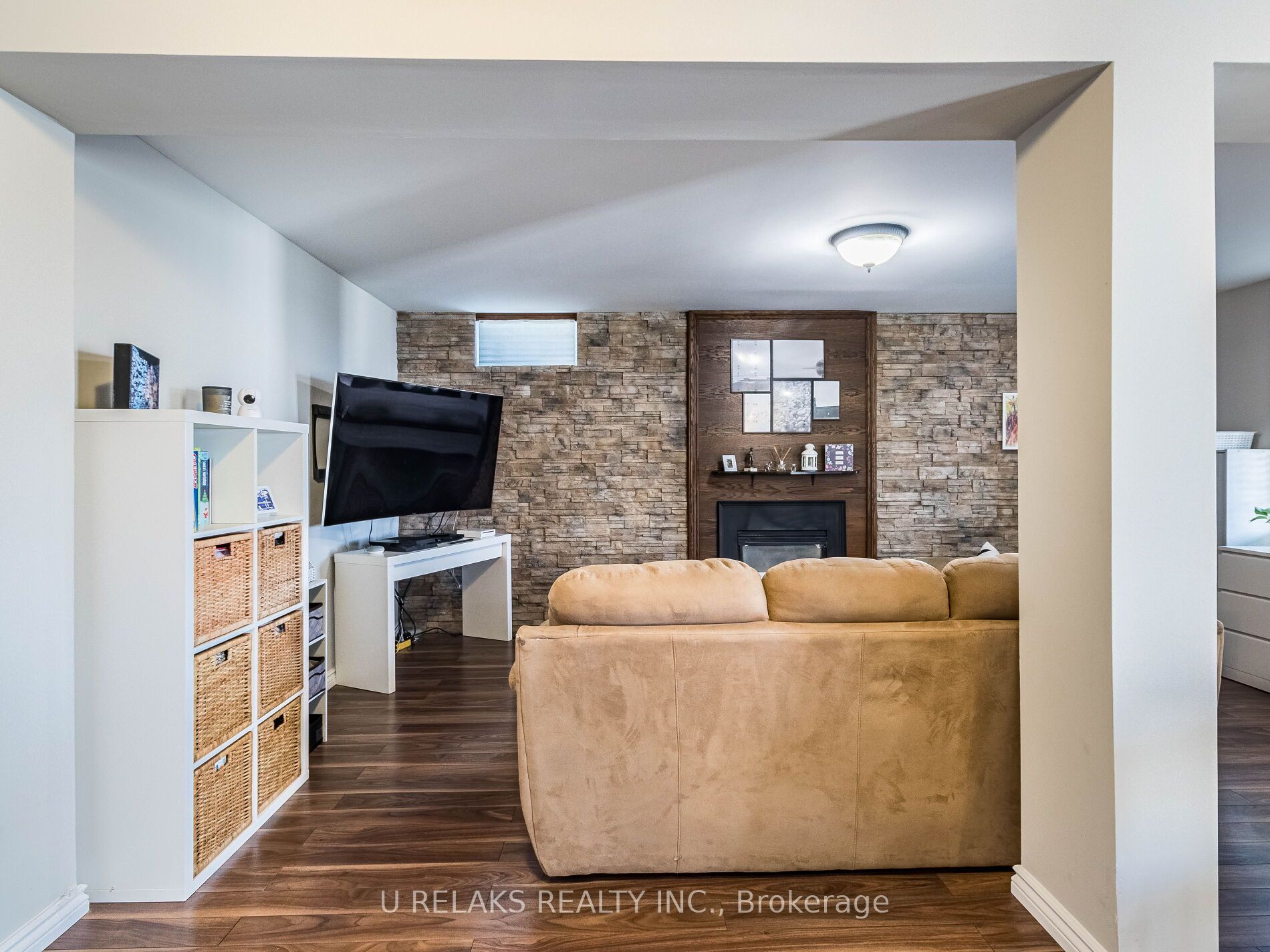 172 Melissa Crescent