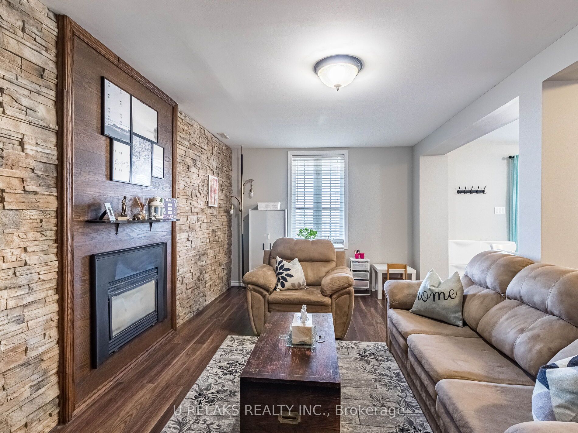 172 Melissa Crescent