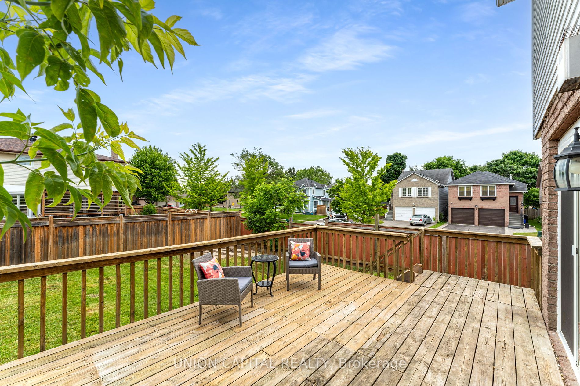 20 Empire Cres
