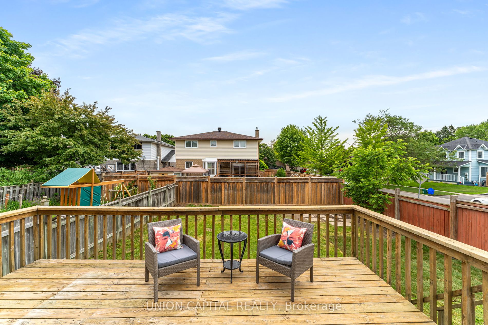 20 Empire Cres