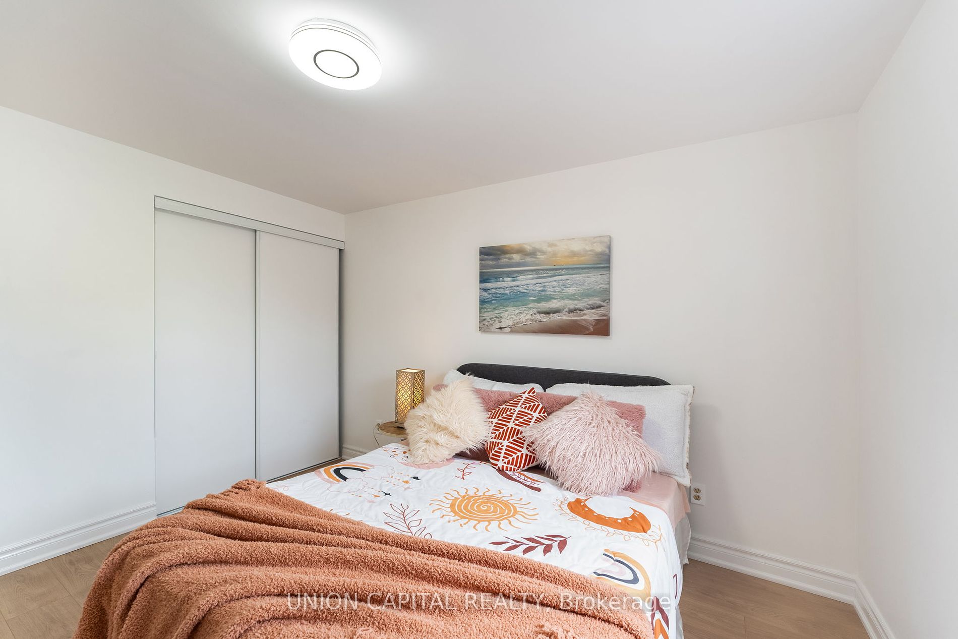 20 Empire Cres