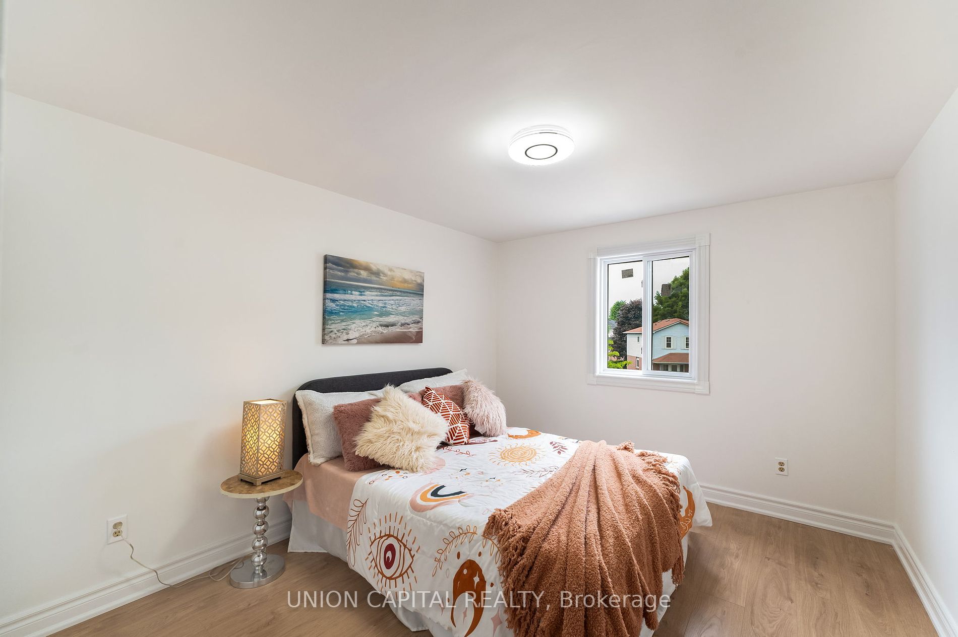 20 Empire Cres