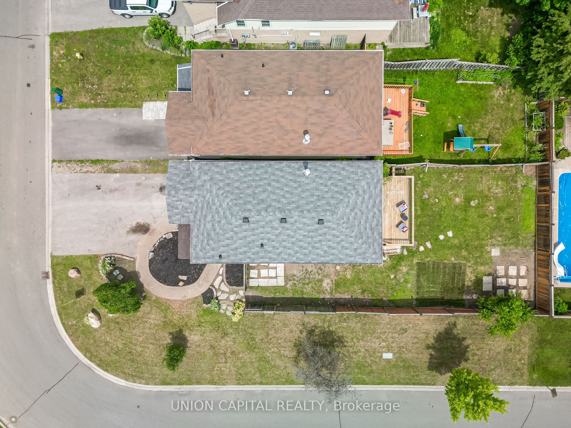20 Empire Cres