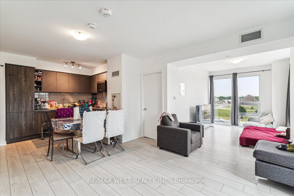 2033 Kennedy Rd, #303