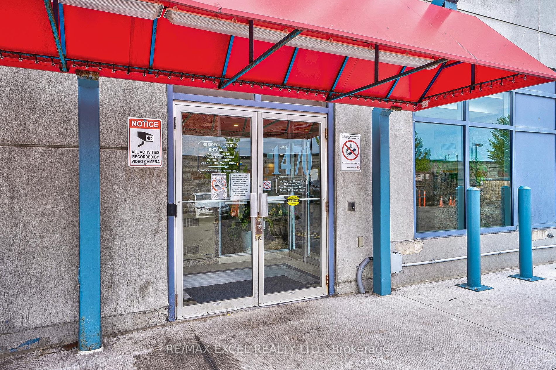 1470 Midland Ave, #409