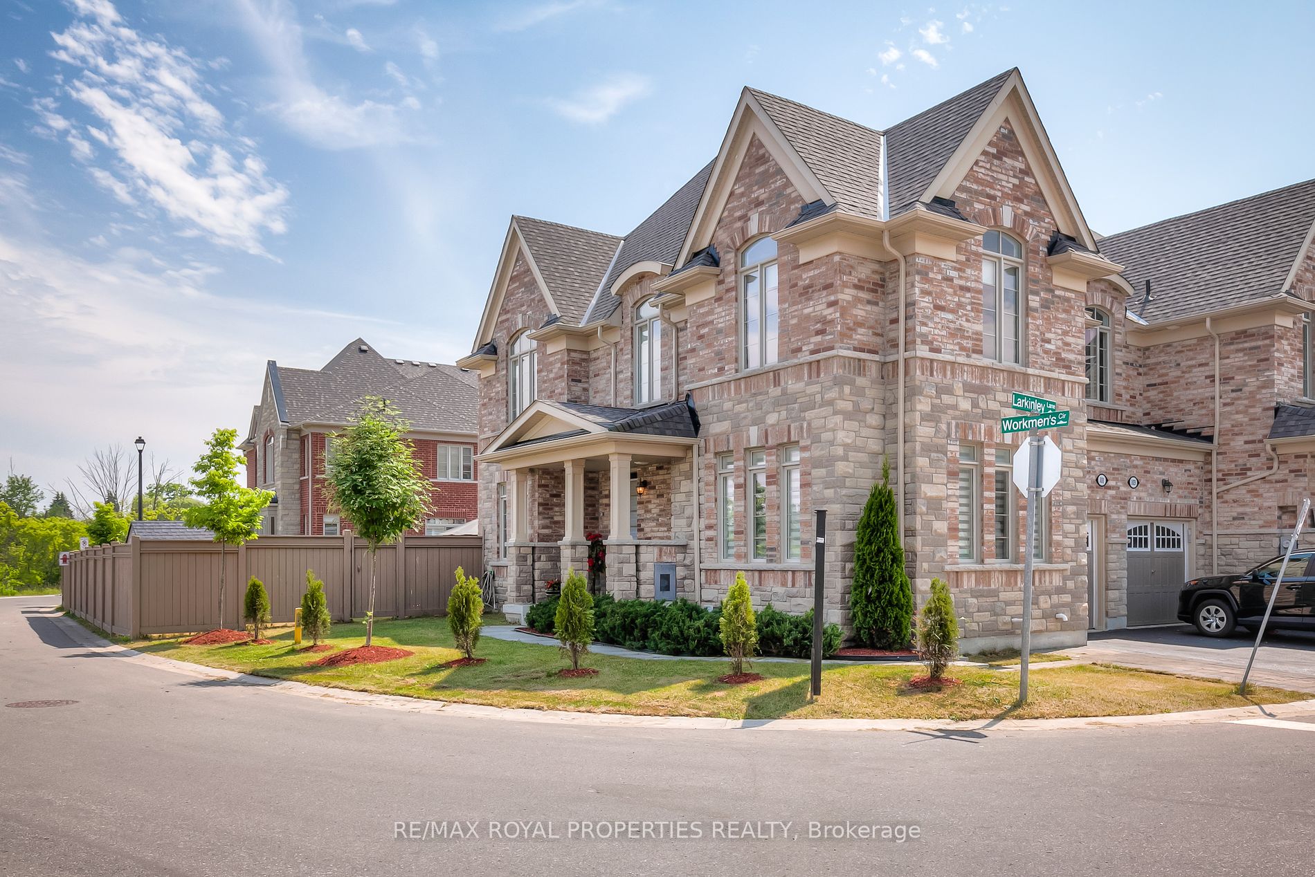 101 Larkinley Lane