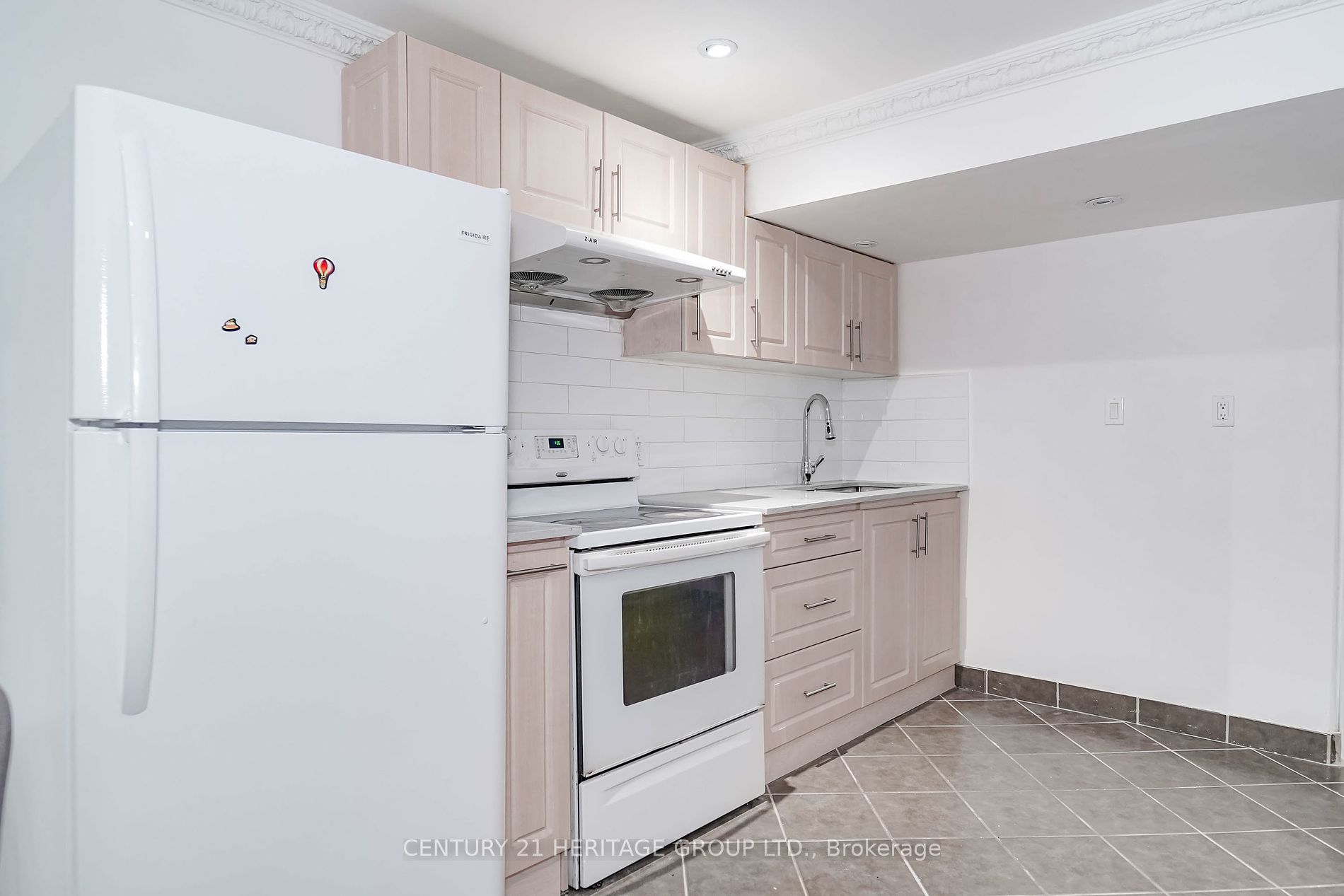 90 Wingarden Court, #176
