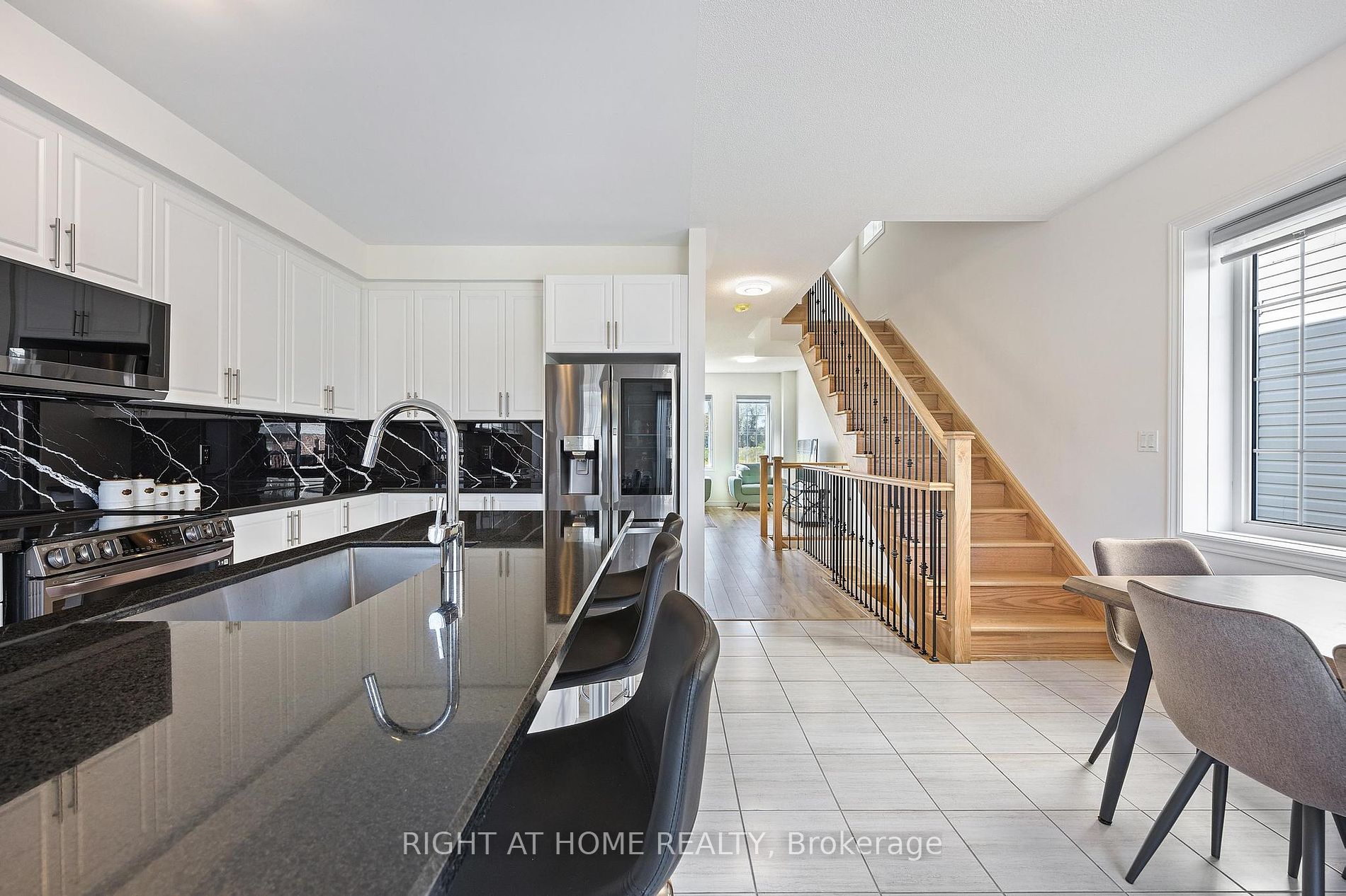87 Honey Crisp Lane