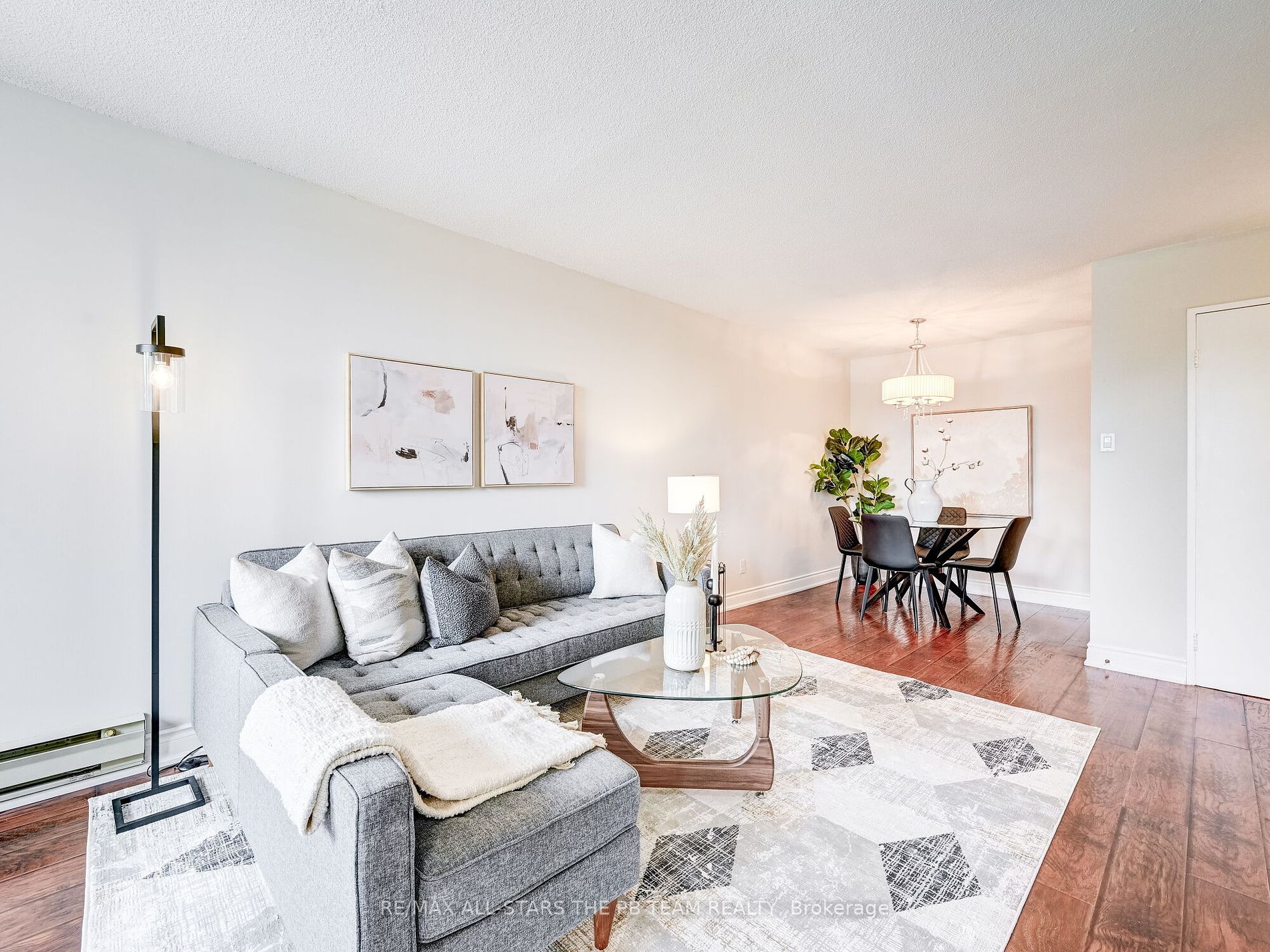 2 Westney Road N #206