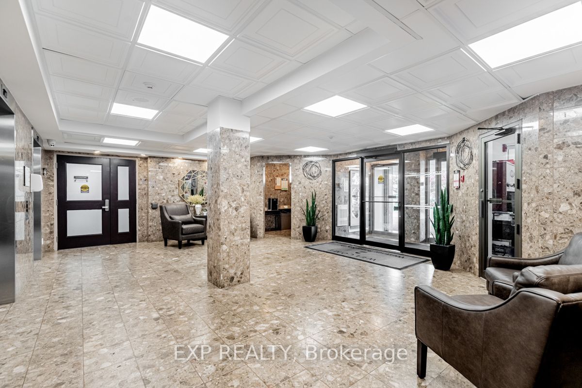 2 Westney Road N #305