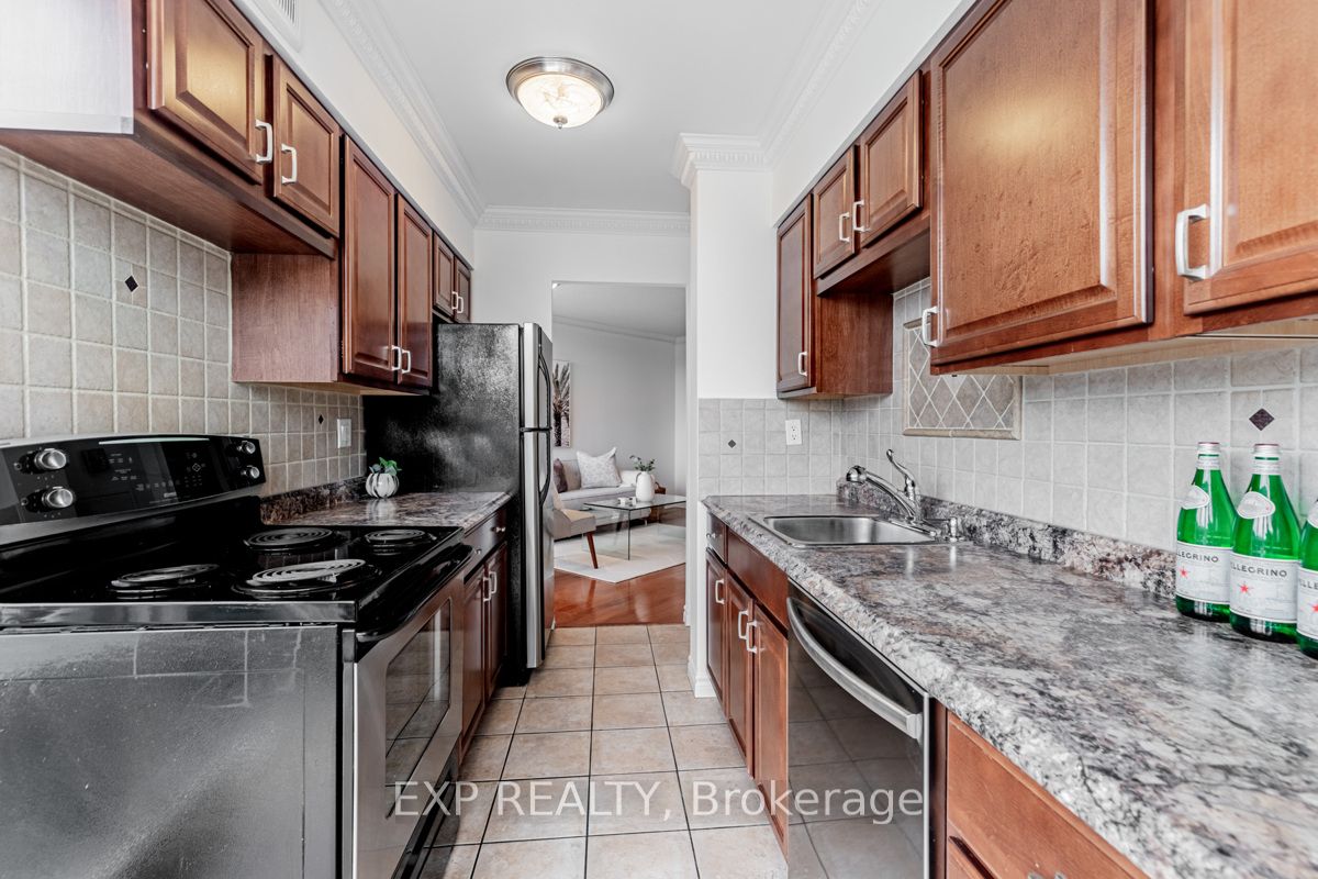 2 Westney Road N #305