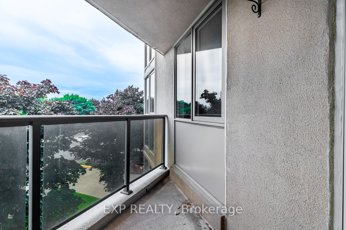 2 Westney Road N #305