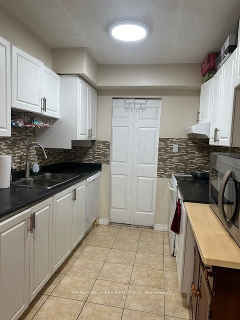 121 Trudelle Street #405
