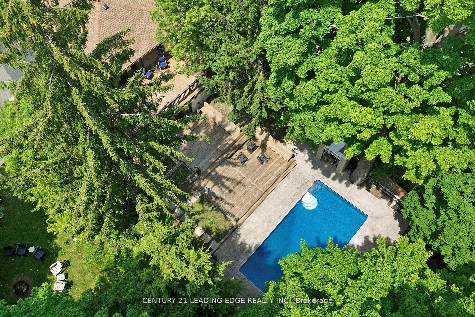 16 Davis Downs Pl