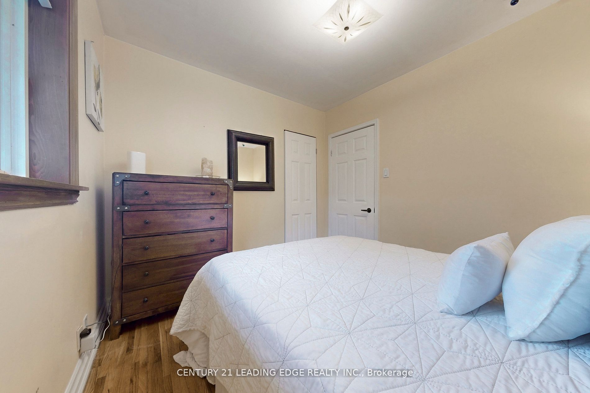 16 Davis Downs Pl