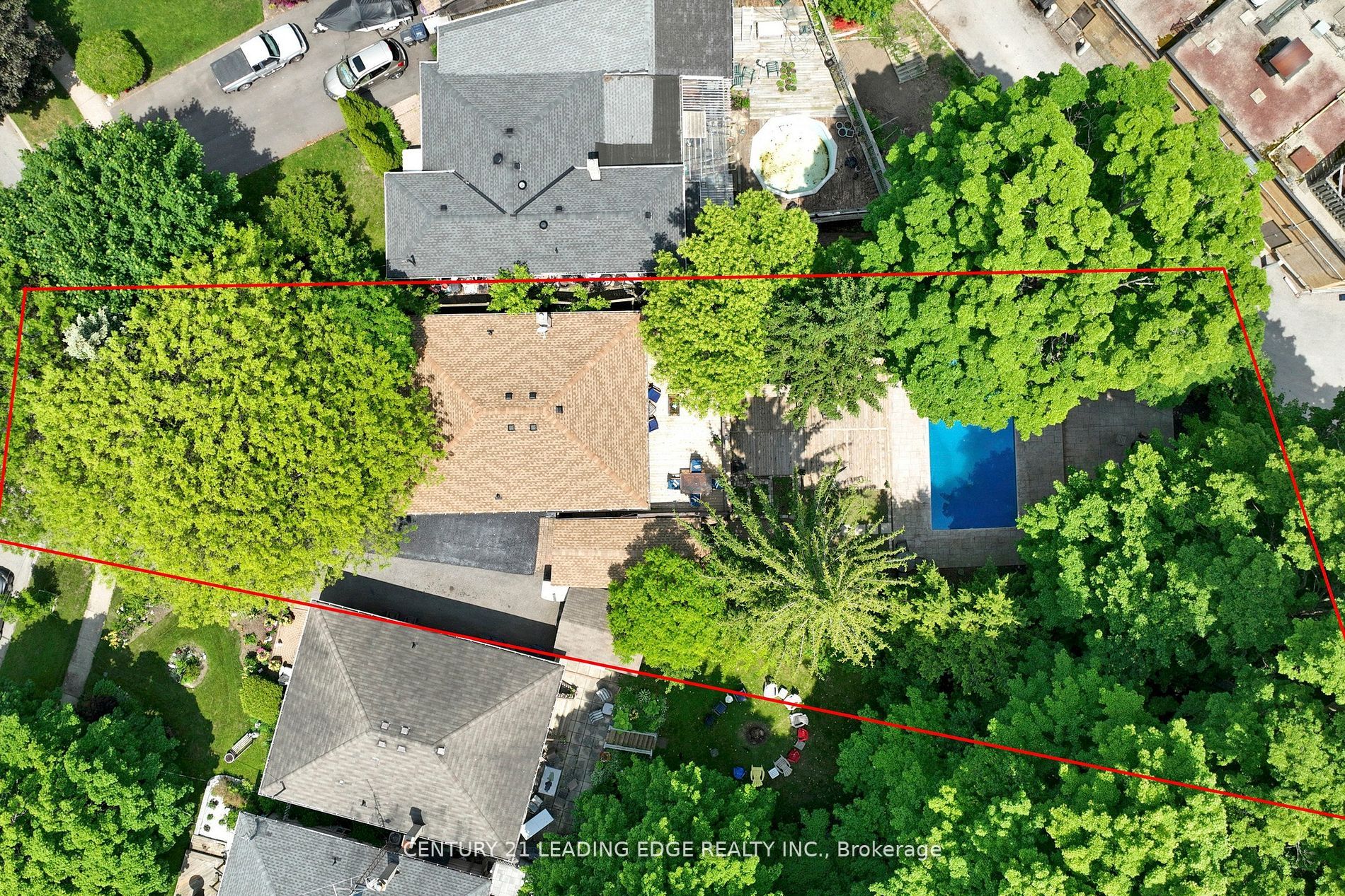 16 Davis Downs Pl
