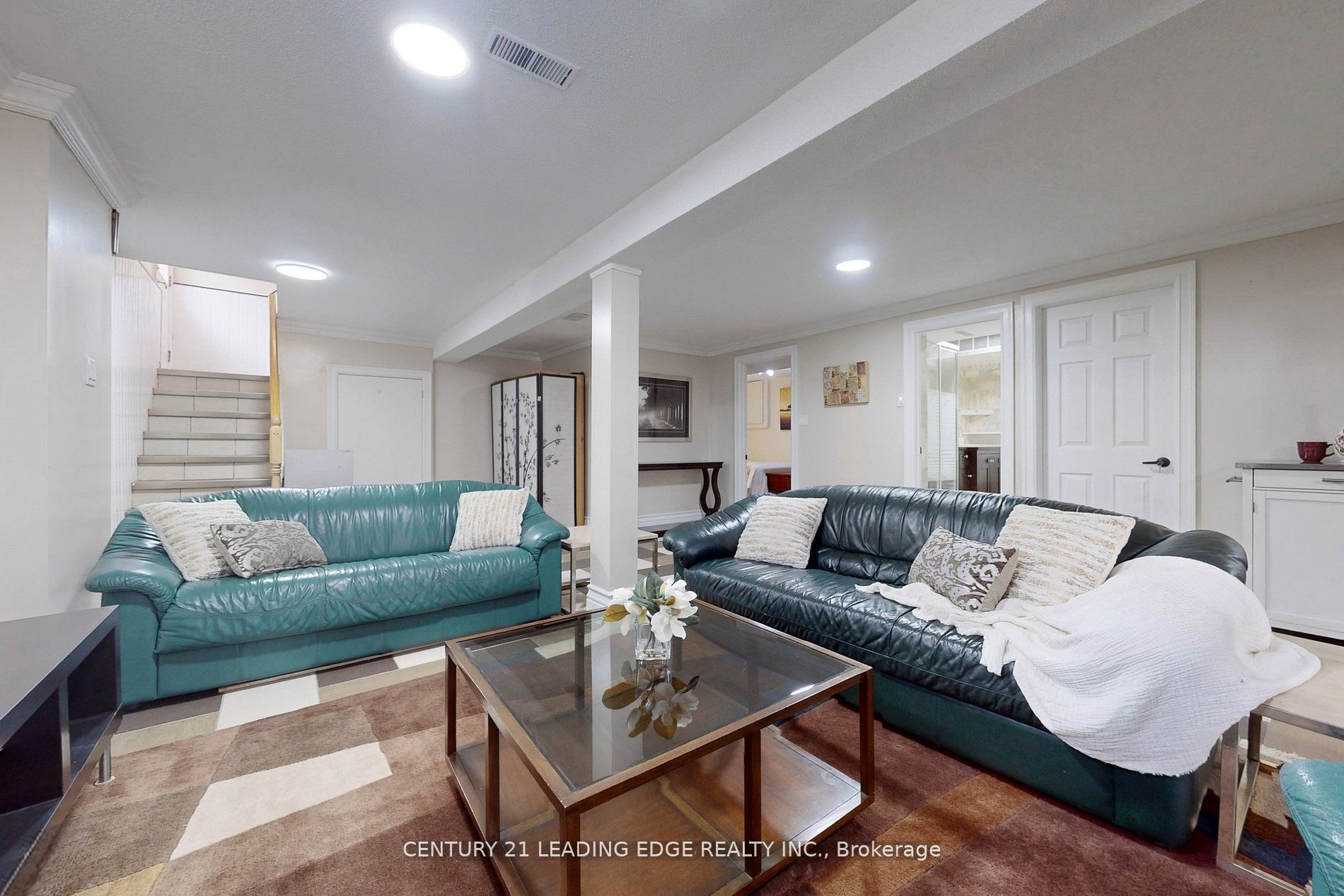 16 Davis Downs Pl