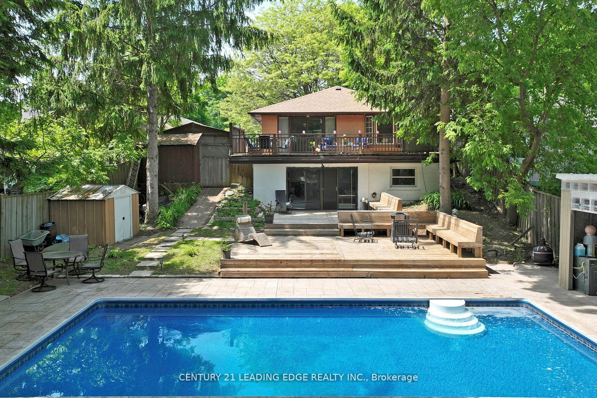 16 Davis Downs Pl