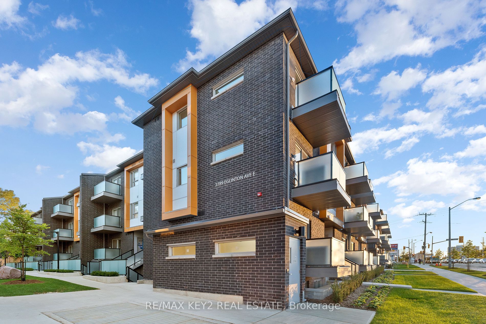 2789 Eglinton Avenue E, #407