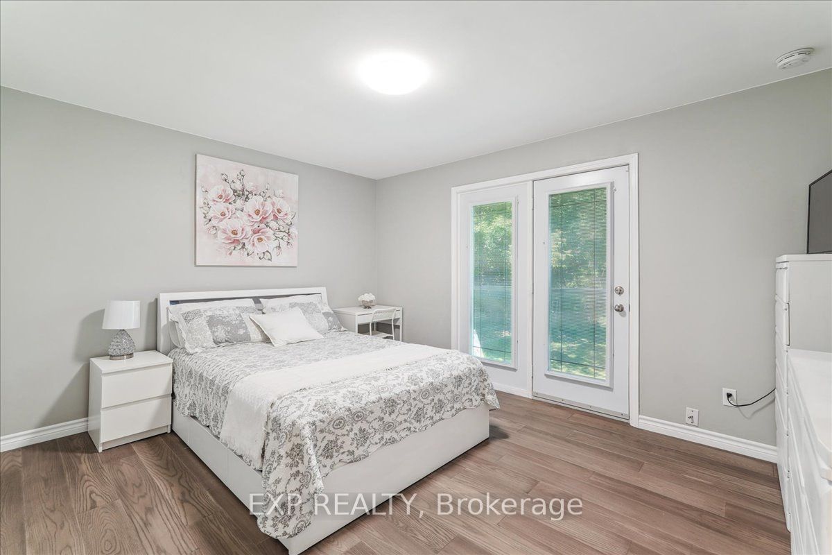 3505 Cochrane Street
