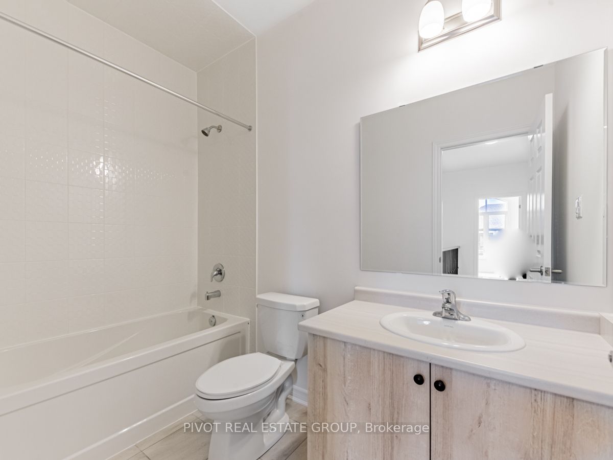 39 Waterfront Cres