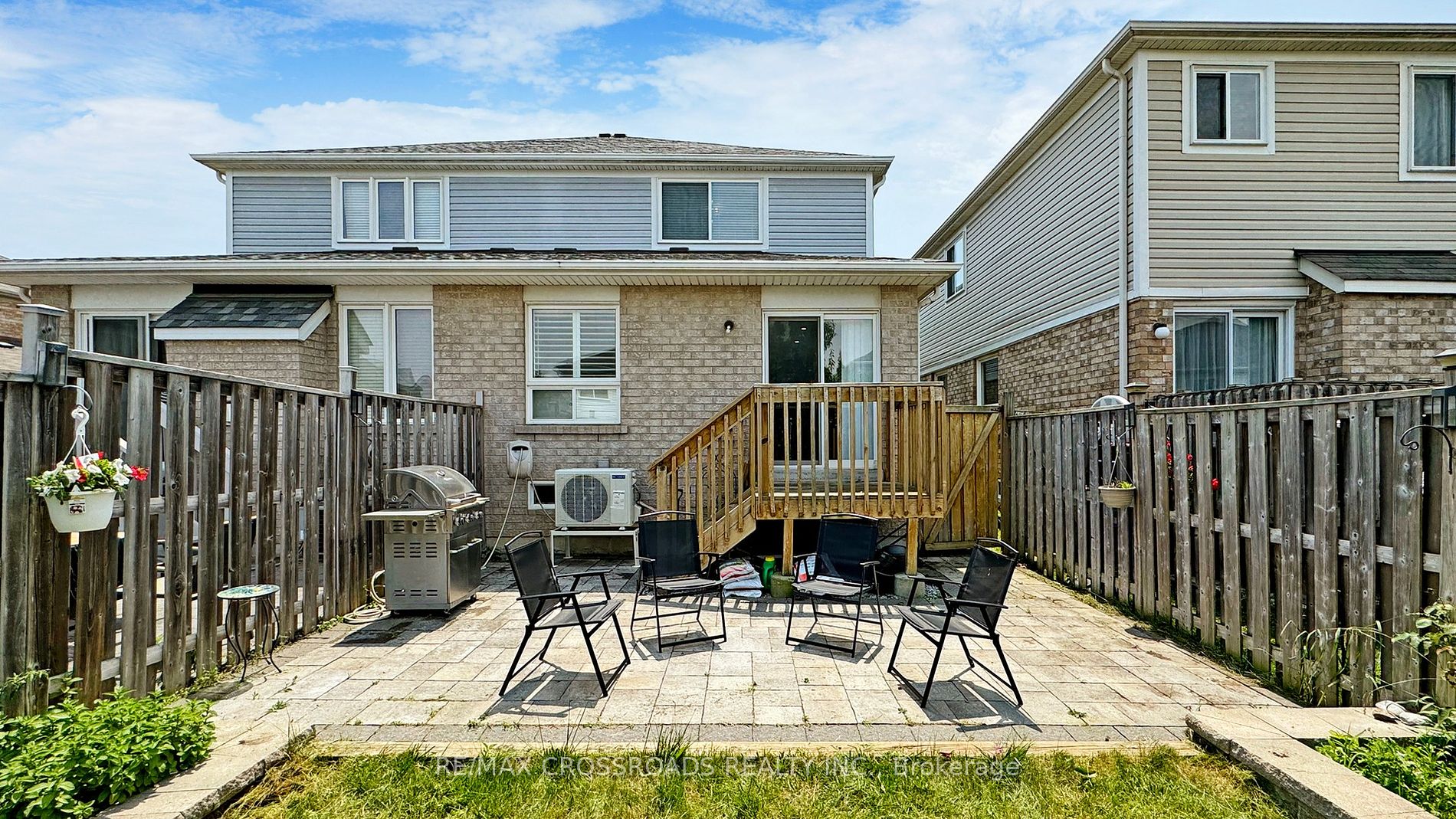 45 Tozer Crescent