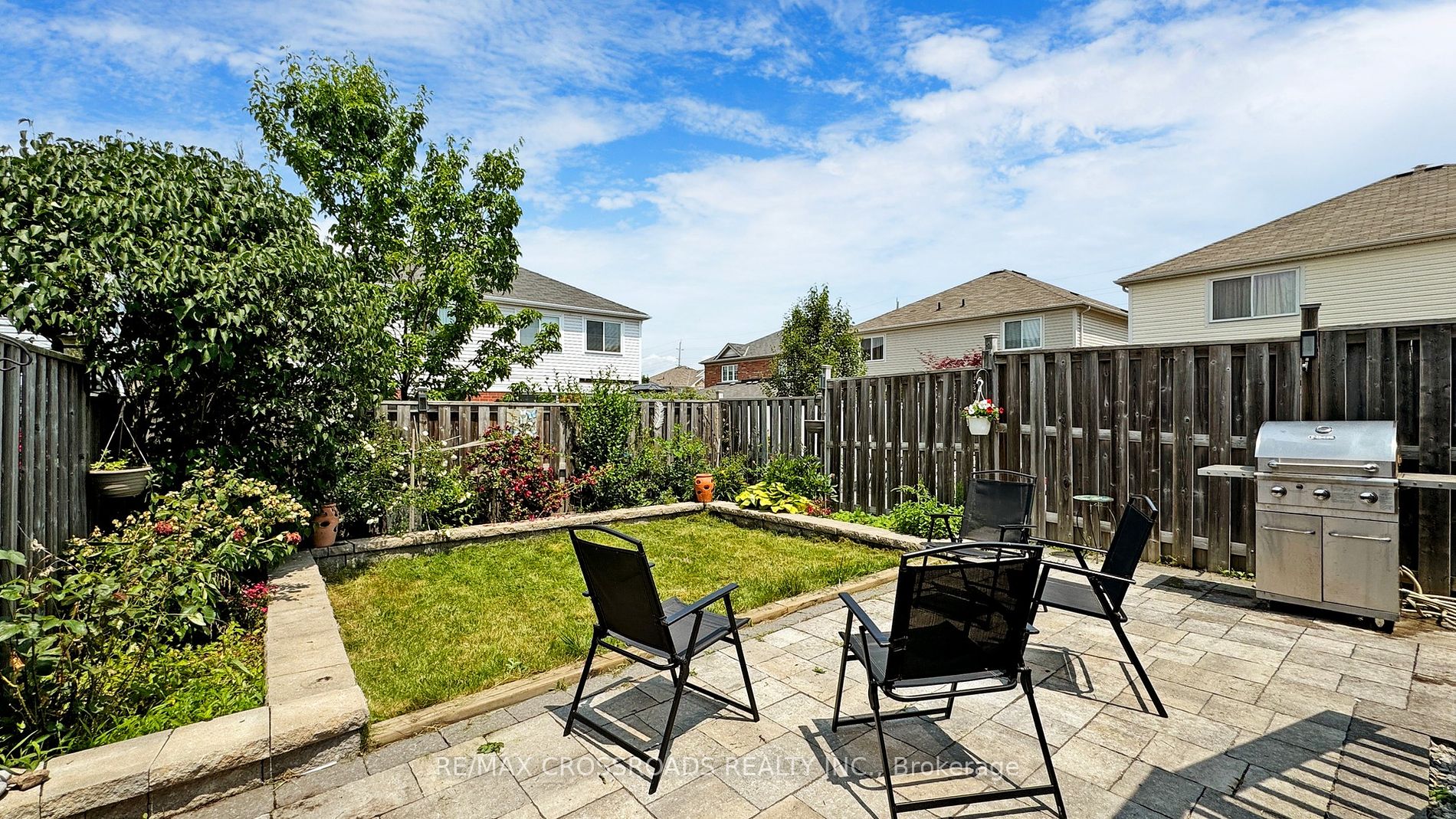 45 Tozer Crescent