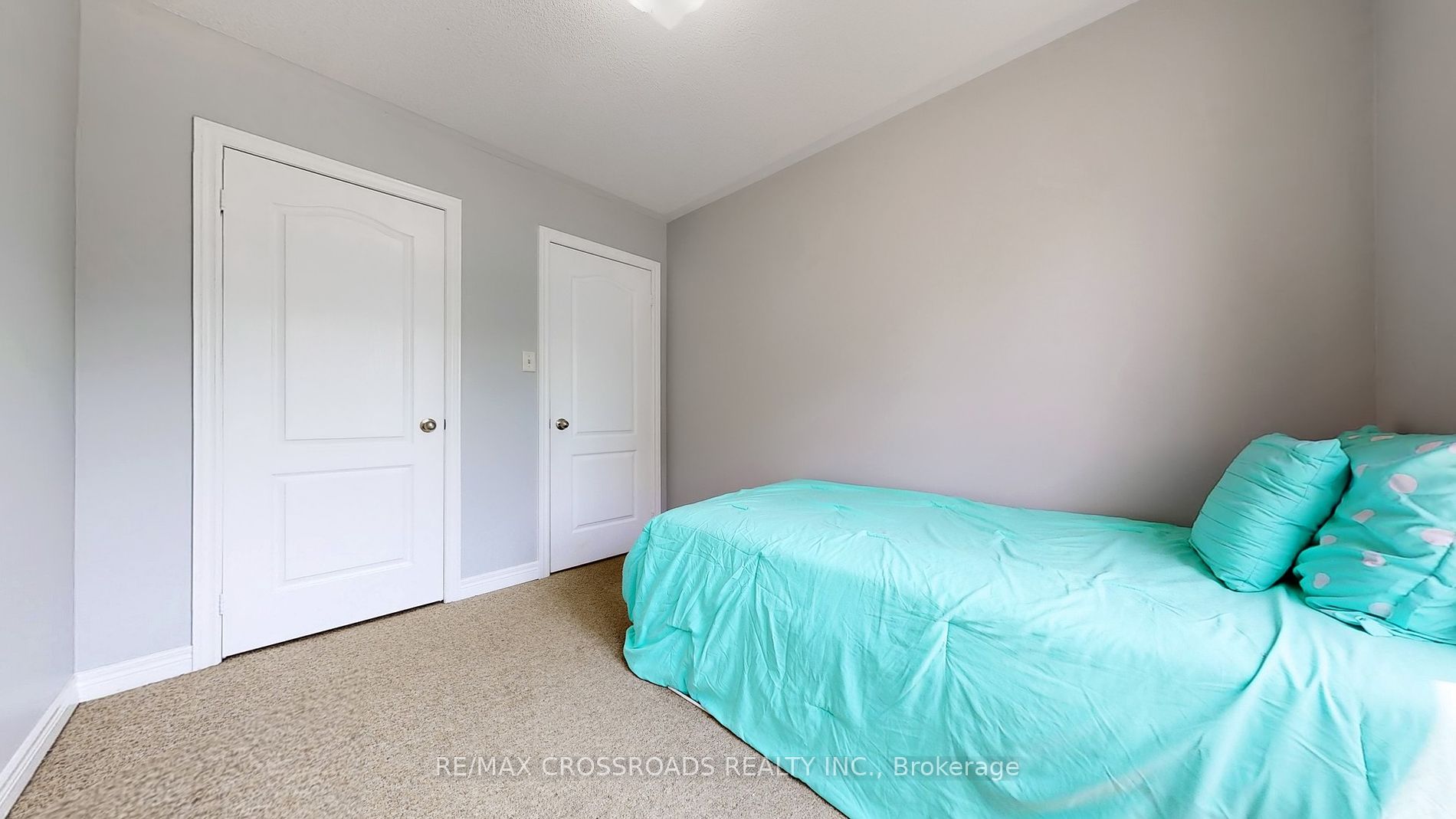 45 Tozer Crescent